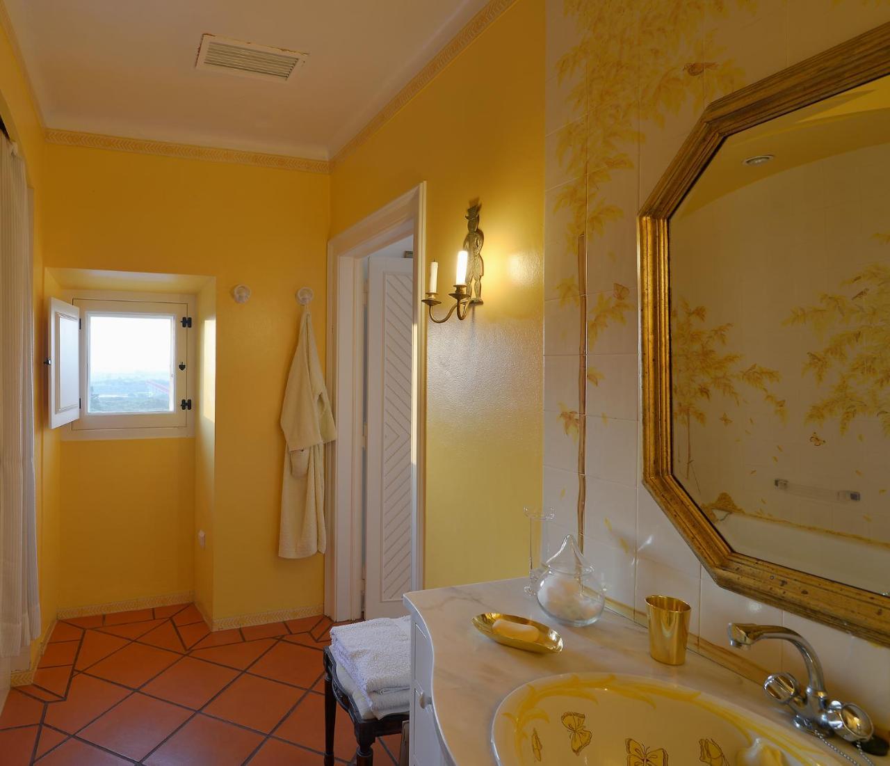 Convento Inn And Artists Residency Chamusca  エクステリア 写真